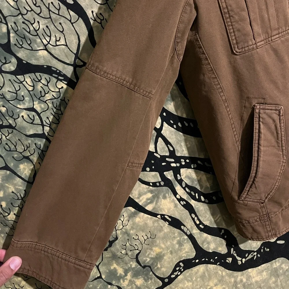 NWT Levi’s Washed Cotton Quilt-Lined Trucker Jacket - Picture 9 of 16